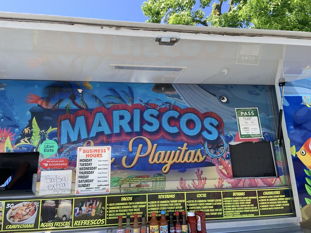 Mariscos Las Playitas