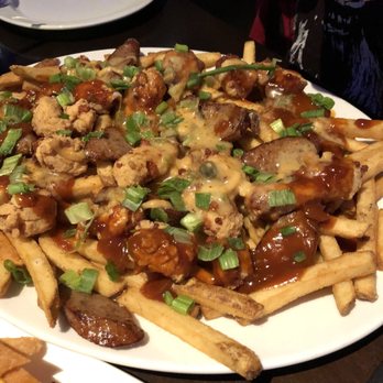 Yard House - New American Near Me - Indianapolis, Indiana