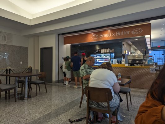 Bread x Butter Cafe Downtown by null