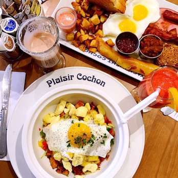 Cochon Dingue - Yummy! - Breakfast & Brunch Near Me - Quebec City, Quebec Cochon Dingue - Yummy! - Breakfast & Brunch Near Me - Quebec City, Quebec