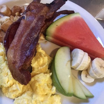 Rathskeller Bistro - New American Near Me - Fredericksburg, Texas