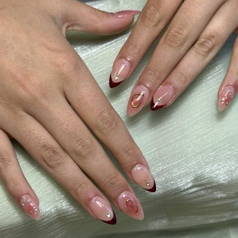 Peachy Nails Studio - Nail Salons Near Me - Walnut Creek, California
