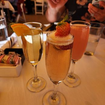 Claire's at the Museum - Mimosas! - New American Near Me - Long Beach, California