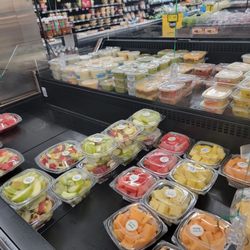 ACME Markets - Fruits cut