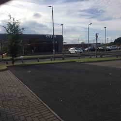Costa Drive Thru - The view from the adjacent car park!