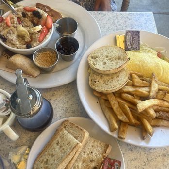Crepevine Restaurant - Creperies Near Me - Santa Rosa, California