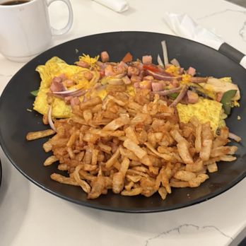 Toast Kitchen & Bar - Hash Brown Chips - Breakfast & Brunch Near Me - Brea, California