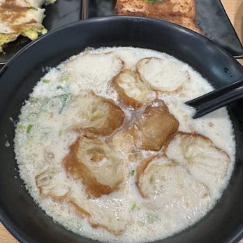 Yi Mei - Salty soymilk. My happy place. - Taiwanese Near Me - San Gabriel, California Yi Mei - Salty soymilk. My happy place. - Taiwanese Near Me - San Gabriel, California