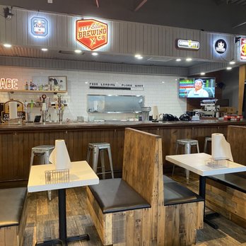 LA Burger - Bar - Burgers Near Me - Grapevine, Texas