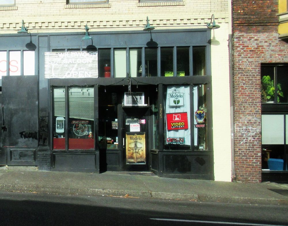 WILDWOOD SALOON 14 Photos & 17 Reviews 1955 W Burnside, Portland