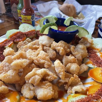 La Laguna Mariscos and Sushi - Chicharron de pescado - Seafood Near Me - Laredo, Texas La Laguna Mariscos and Sushi - Chicharron de pescado - Seafood Near Me - Laredo, Texas
