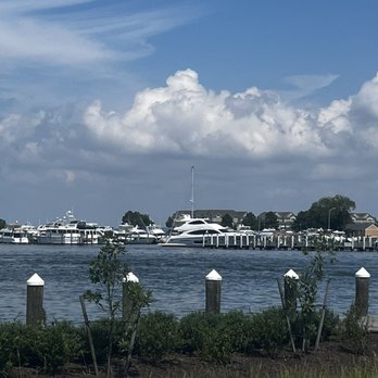 Dock House Restaurant - Seafood Near Me - Chester, Maryland