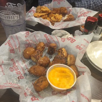 Butterbee's American Grille - American Near Me - Cincinnati, Ohio