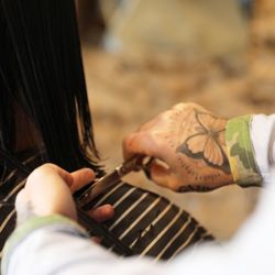 Cut Snake Barbershop