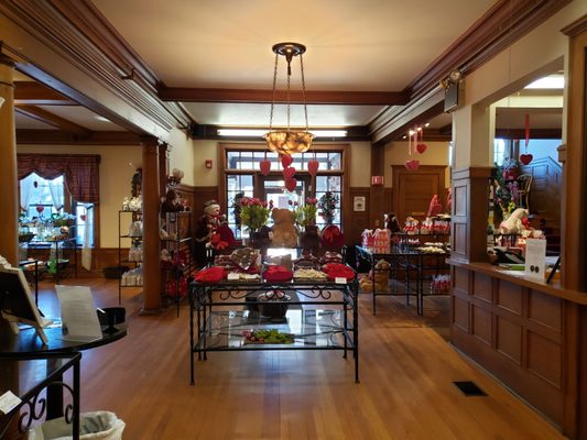 Hebert Candies & Gifts by null