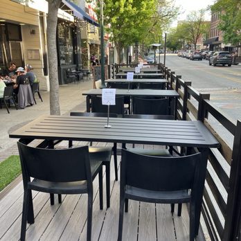 White and Wood - Outdoor seating - Wine Bars Near Me - Greensboro, North Carolina