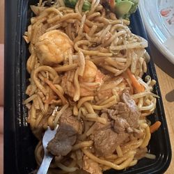 New China King - House lo mein