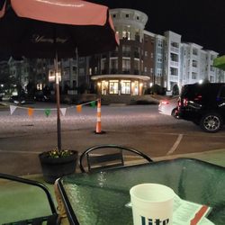 MJs Grill