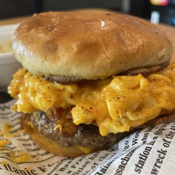 815 Gourmet Grill - The PROBLEM - Burgers Near Me - Smithfield, North Carolina