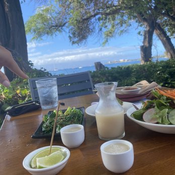 Star Noodle - Ahi Avo, Chinese Broccoli, Local Green Salad, Sake - Asian Fusion Near Me - Lahaina, Hawaii
