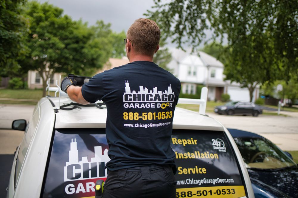 Chicago Garage Door - Garage Door Contractor in Arlington Heights, IL