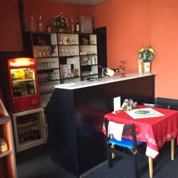 Huan Do Duc - Bar