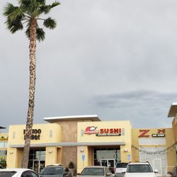 Shops at Topaz