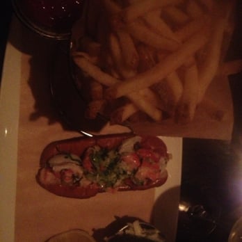 Flex Mussels - Lobster Roll with French Fries - Seafood Near Me - New York, New York Flex Mussels - Lobster Roll with French Fries - Seafood Near Me - New York, New York