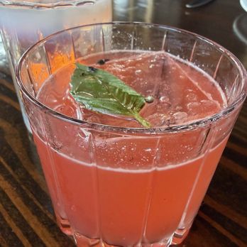 Il Nido - Paradise - Italian Near Me - Seattle, Washington Il Nido - Paradise - Italian Near Me - Seattle, Washington
