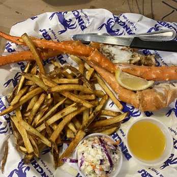 Pinchers - Crab legs - Seafood Near Me - Marco Island, Florida Pinchers - Crab legs - Seafood Near Me - Marco Island, Florida