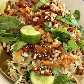 Goop Kitchen - Thai crispy rice crunch salad - Pizza Near Me - San Diego, California Goop Kitchen - Thai crispy rice crunch salad - Pizza Near Me - San Diego, California