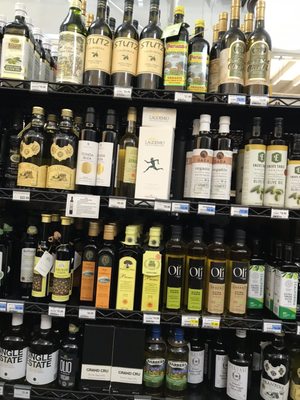 Roberts Market by null