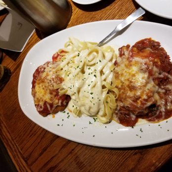 Olive Garden Italian Restaurant - Tour of Italy- chicken parmesan, fettuccine alfredo, and lasagna - Italian Near Me - Beaverton, Oregon Olive Garden Italian Restaurant - Tour of Italy- chicken parmesan, fettuccine alfredo, and lasagna - Italian Near Me - Beaverton, Oregon