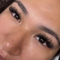 L & I Lash Esthetics - Soft Volume Fullset