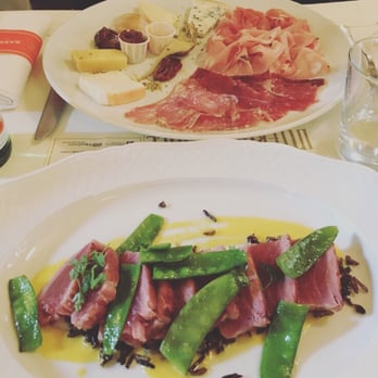 Baccano - Tuna tataki and cheese and cold cuts platter - Wine Bars Near Me - Rome, RM Baccano - Tuna tataki and cheese and cold cuts platter - Wine Bars Near Me - Rome, RM