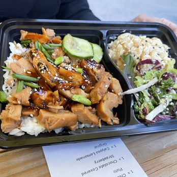 Lake Arrowhead Brewing - Teriyaki chicken plate - Breweries Near Me - Lake Arrowhead, California Lake Arrowhead Brewing - Teriyaki chicken plate - Breweries Near Me - Lake Arrowhead, California