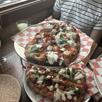 Stracci Pizza - Pizza Near Me - Alexandria, Virginia