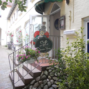 Beste Stuuv - versteckter Eingang - Cafes Near Me - Flensburg, SH Beste Stuuv - versteckter Eingang - Cafes Near Me - Flensburg, SH