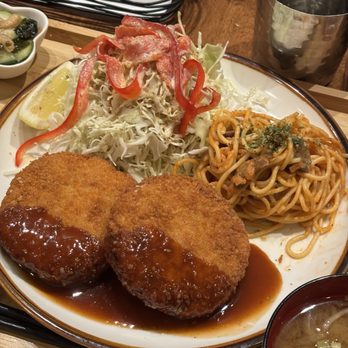 Curry Hyuga - Classic teishoku plate - double menchi katsu - Japanese Curry Near Me - Burlingame, California Curry Hyuga - Classic teishoku plate - double menchi katsu - Japanese Curry Near Me - Burlingame, California
