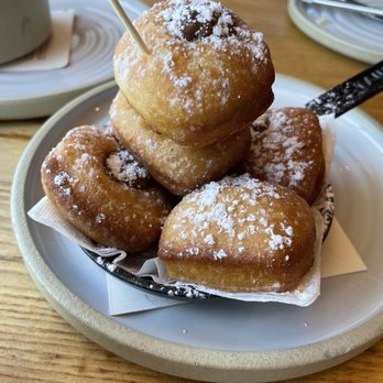Yardbird Table & Bar - Mini Beignets with Nutella is outstanding - Southern Near Me - Miami Beach, Florida