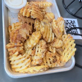 Scovilles - Fries- delicious - Chicken Wings Near Me - Salt Lake City, Utah Scovilles - Fries- delicious - Chicken Wings Near Me - Salt Lake City, Utah