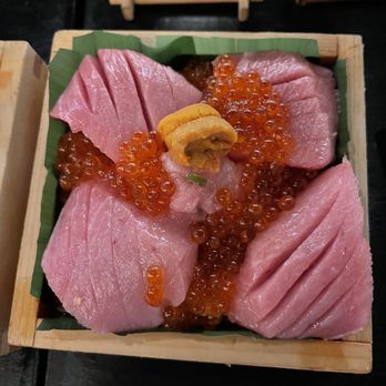 Shigotonin - Chutoro sakura box - Japanese Near Me - Las Vegas, Nevada Shigotonin - Chutoro sakura box - Japanese Near Me - Las Vegas, Nevada