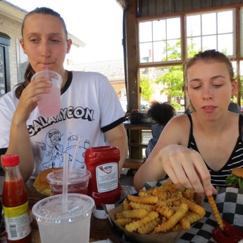 Al's Burger Shack - Amazing crinkle cut rosemary fries. - Burgers Near Me - Chapel Hill, North Carolina Al's Burger Shack - Amazing crinkle cut rosemary fries. - Burgers Near Me - Chapel Hill, North Carolina