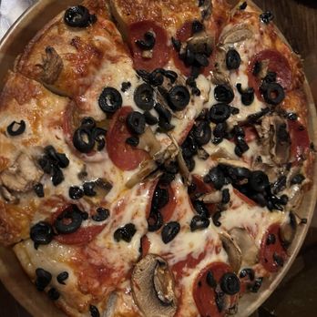 The Big Cheese & Pub - Mushroom, olive, and pepperoni pizza - Pizza Near Me - Cranston, Rhode Island