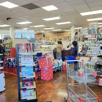 Crossroads Specialty Foods - customers shopping in the store - Grocery Near Me - Castro Valley, California Crossroads Specialty Foods - customers shopping in the store - Grocery Near Me - Castro Valley, California