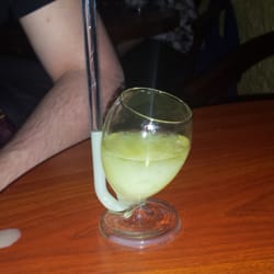Bar L'Entracte - Pipe à absinthe, a siroter avec modération. La nouveauté de l'entract