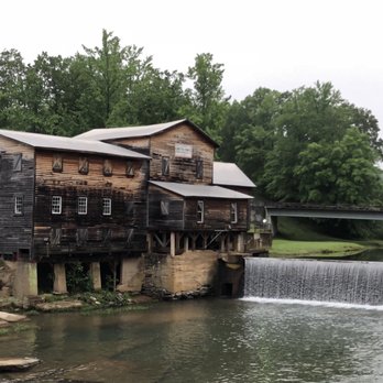 Loretta Lynn Ranch & Campground - Hurricane Mills, TN - Campgrounds Near Me - Hurricane Mills, Tennessee