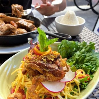 Up Thai - Awesome food - Thai Near Me - New York, New York