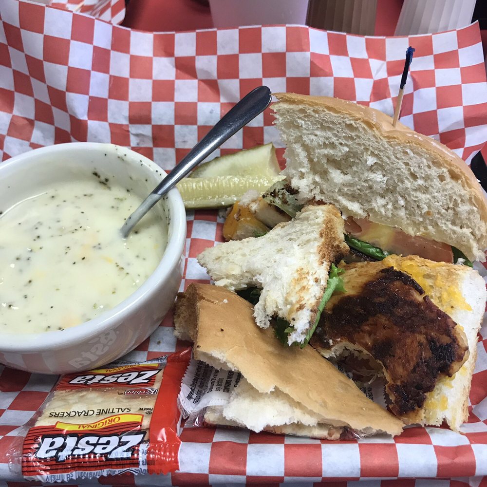 Fieldhouse Sandwich Shop - a bowl of soup and a sandwich - Delis Near Me - Plainview, Texas
