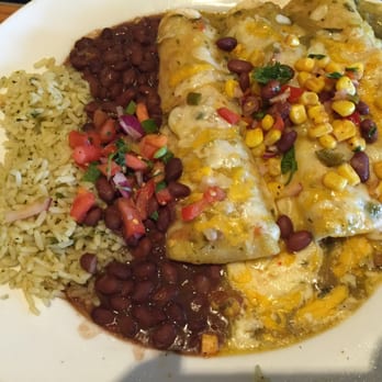 Chili's - Chicken enchiladas - American Near Me - Westbury, New York